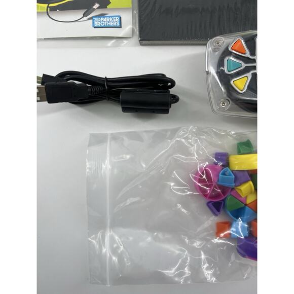 Trivia Game Parker Bro TRIVIAL PURSUIT Digital Choice Electronic Complete 2008 - Picture 8 of 8